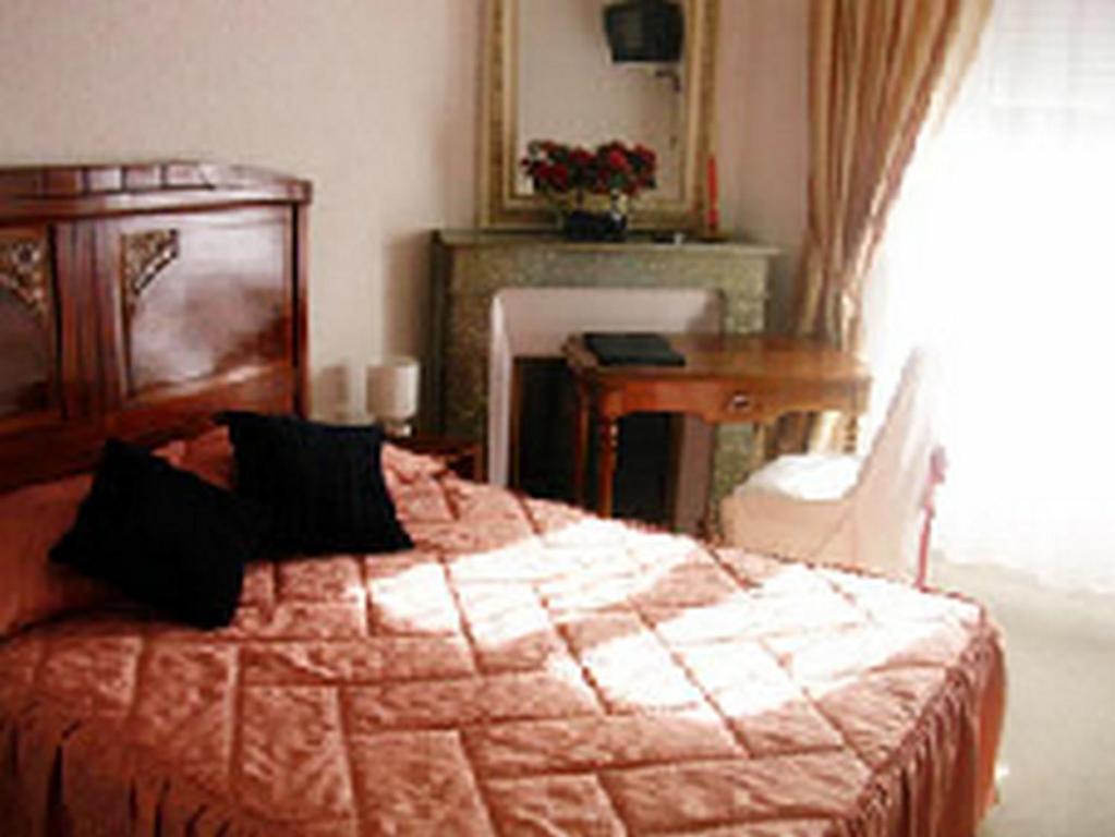 Arcantis Hotel Metropole Châtel-Guyon Chambre photo